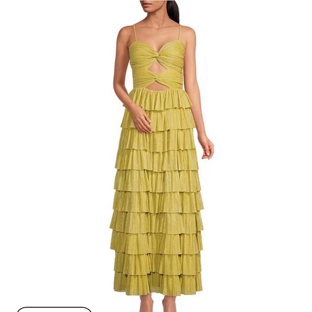 Grace Metallic Plisse Sweetheart Neck Cut-Out Tiered Dress
